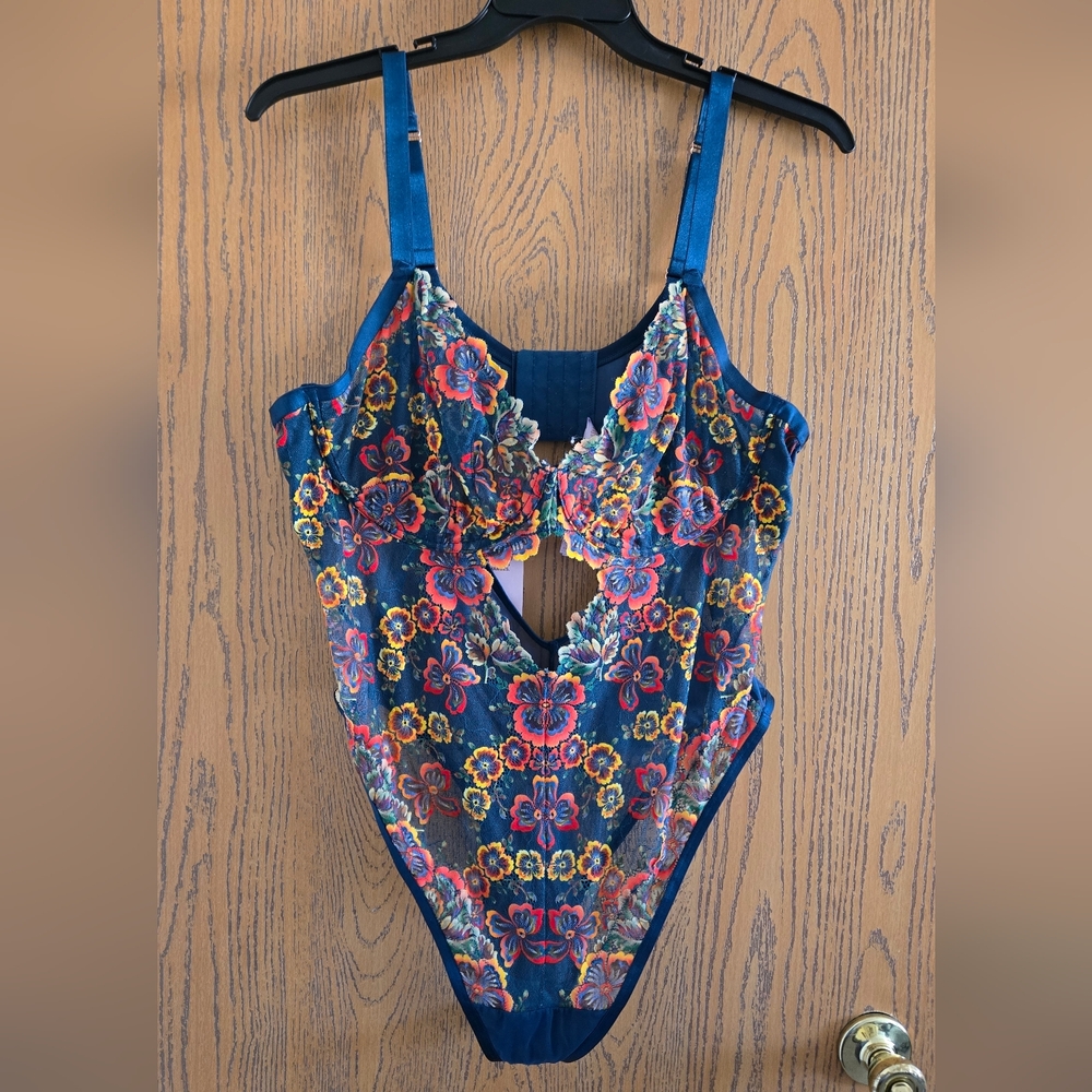 Savage X Fenty Lace Teddy Bodysuit